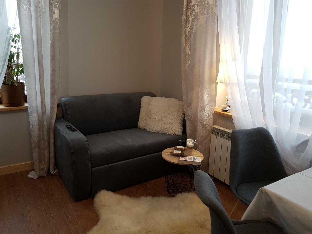 Antonowka Villa Trybsz Buitenkant foto