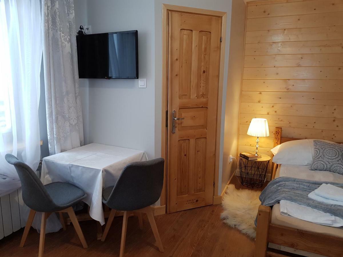 Antonowka Villa Trybsz Buitenkant foto