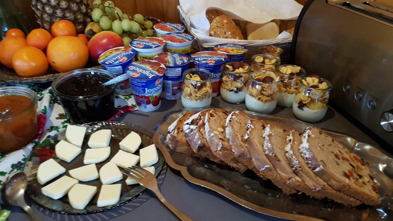 Antonowka Villa Trybsz Buitenkant foto